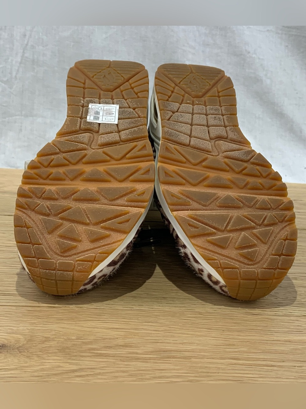 Skechers Uno Exotic Air Los Angeles Women’s 6 Animal Print (fauxe fur) Shoes - Picture 7 of 9